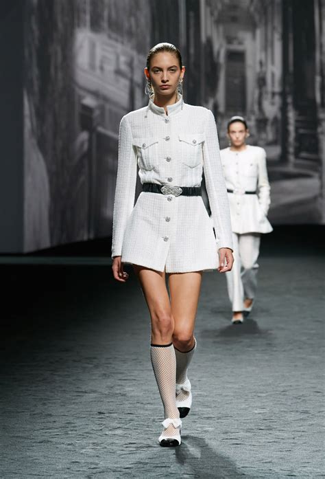 chanel pink jacket 2023